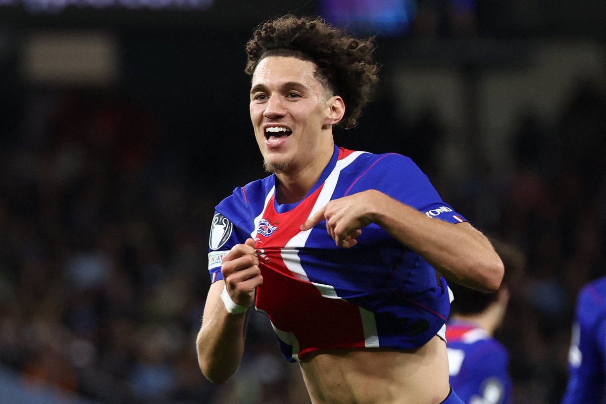 MediaParisien's tweet photo. Mettez du respect sur Magnes Akliouche.
#MCIPSG https://t.co/7RocxMTeCz