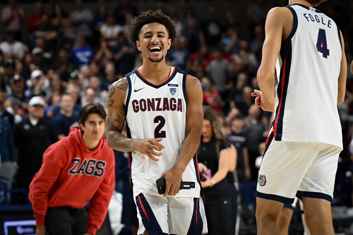 TheoLawson_SR's tweet photo. Some good news for Gonzaga on the 5-in-5 front. PG Javon Bennett, a Dayton transfer who earned All-Atlantic 10 First Team honors last season, is eligible again (for now) after the Ohio Supreme Court stayed a previous decision from the Court of Appeals.

https://t.co/fLNkLjJX6K https://t.co/8XFz1XxXdx
