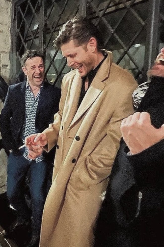 Uunvir's tweet photo. cigarettes making him the ultimate rich old zaddy https://t.co/LX4fujiuW7