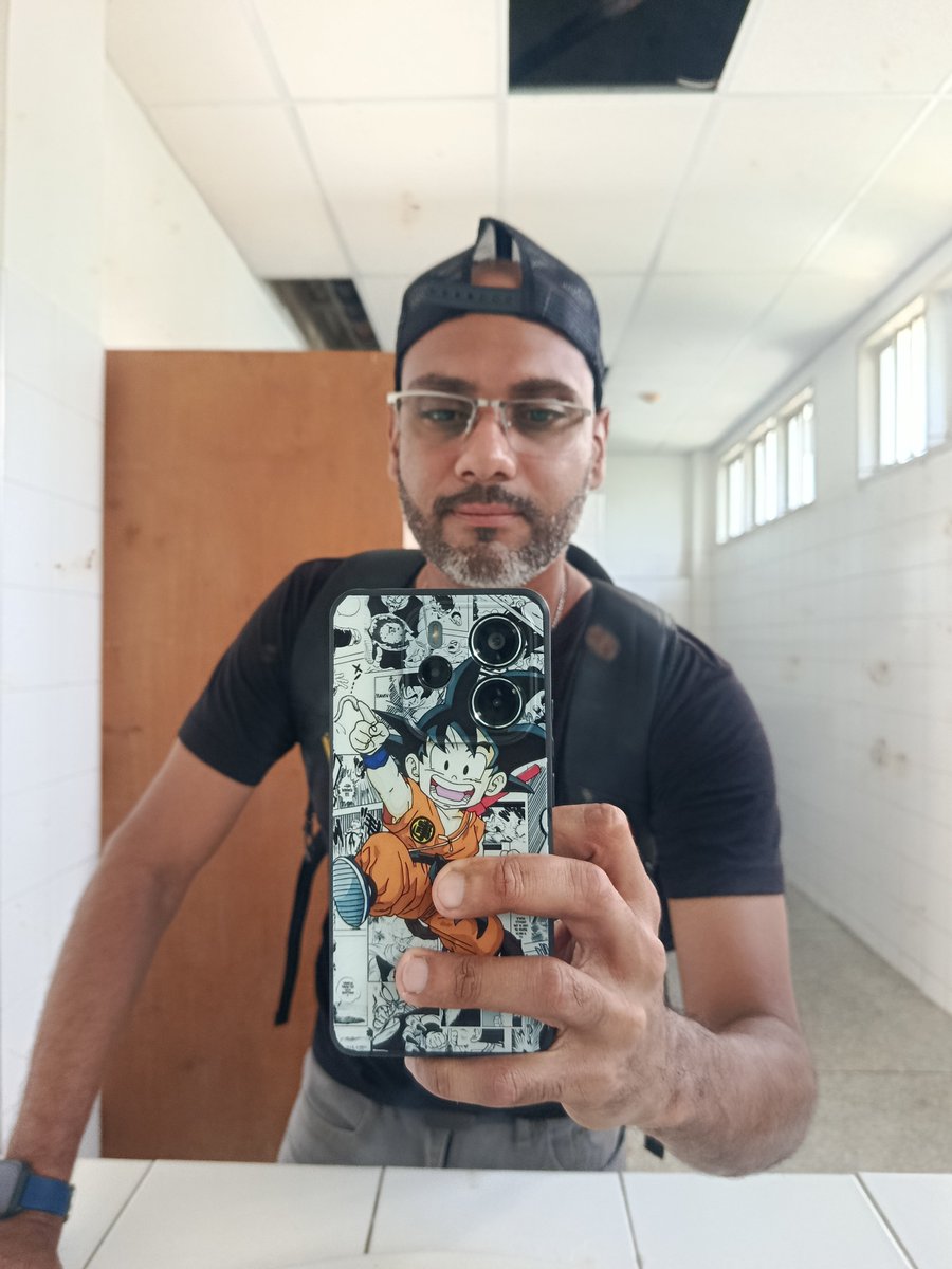 Alexjozambrano's tweet photo. Miércoles universitario... #UC #Bioanalisis #Latesismerespiraenlanuca #Faltapoco https://t.co/TAeY89EJWi