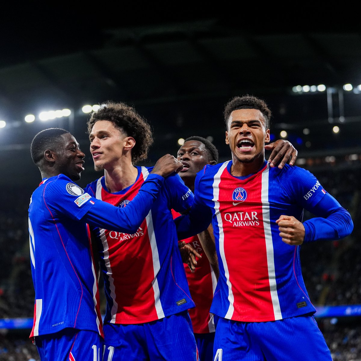 ActuFoot_'s tweet photo. LE PREMIER VS LE DEUXIÈME.
DEMBÉLÉ VS LAMINE YAMAL.
PSG VS BARÇA.

C'est dans 6 jours. 🍿 https://t.co/epn8hUrCEF
