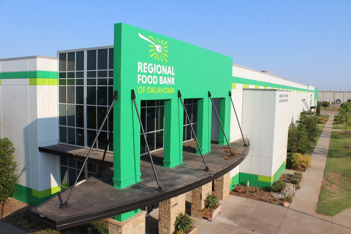 rfbo's tweet photo. Due to inclement weather, the Wednesday, Oct. 14 evening volunteer shift at the Regional Food Bank is cancelled. 

To reschedule, please visit https://t.co/jtxFb0a8JQ. https://t.co/qpckt5noTW