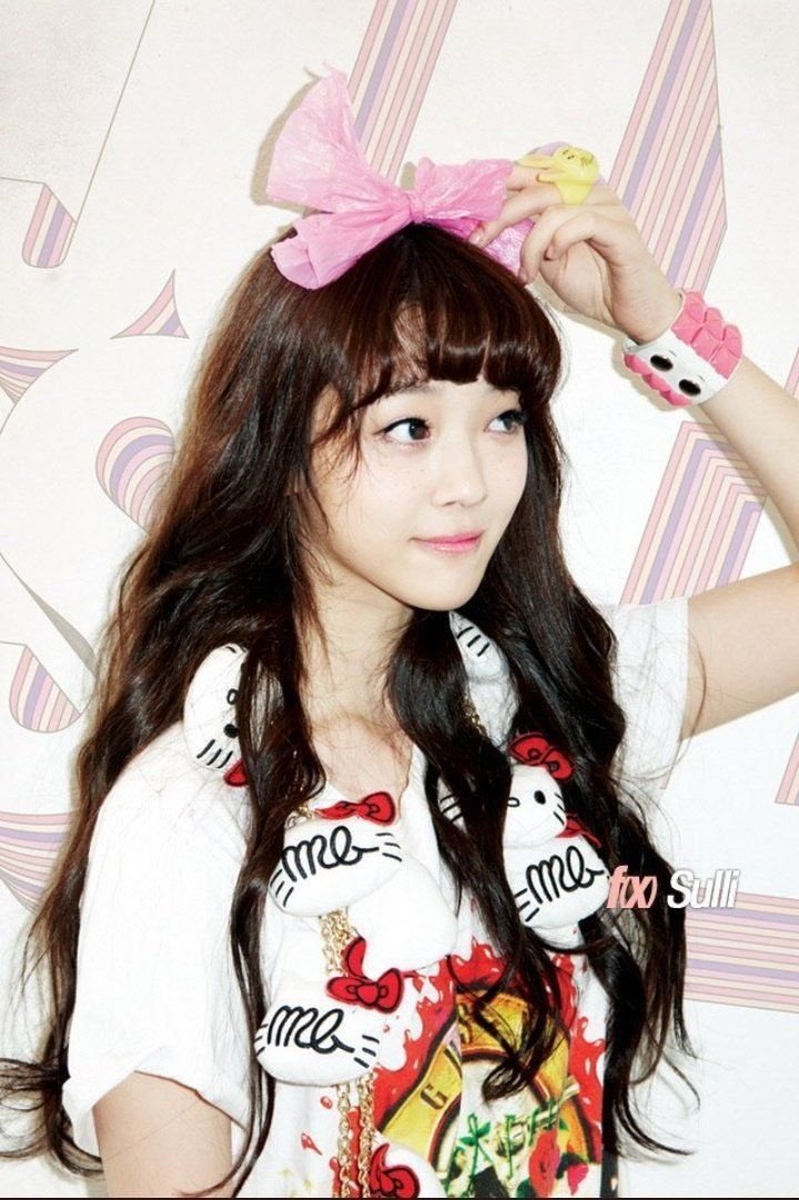 junistprincess's tweet photo. today marks 7 years since sulli's passing :(
rest in peace, i hope you know just how much we still love and cherish you 🩷 https://t.co/NQLSd5acyx
