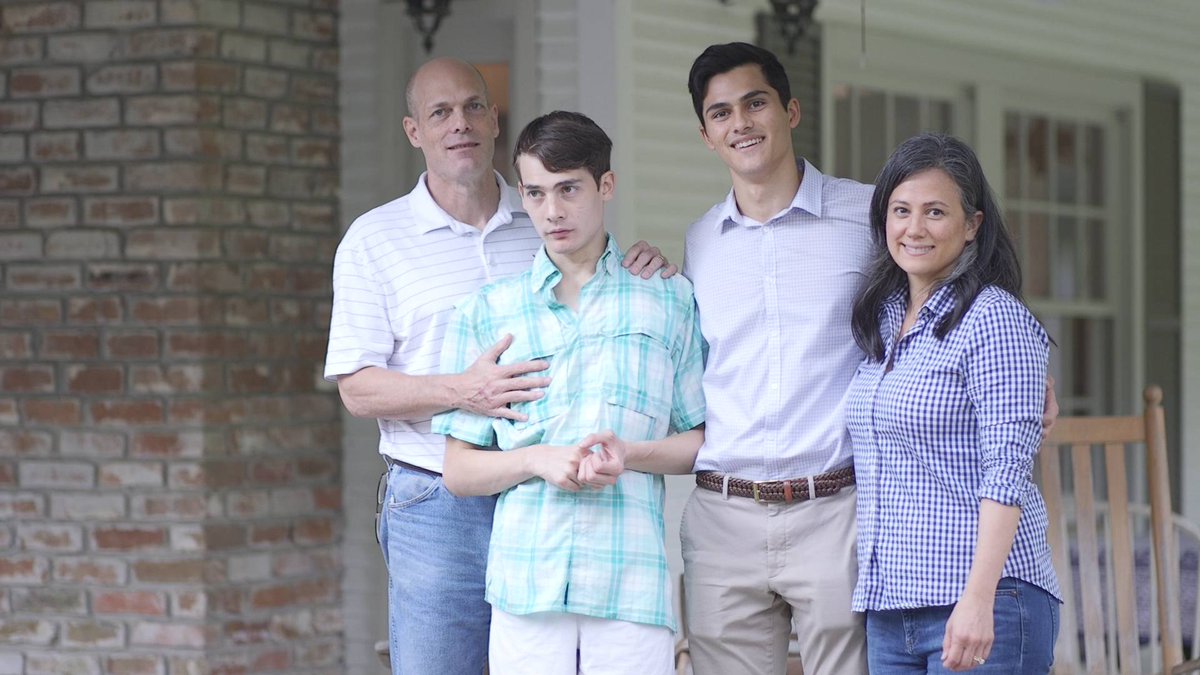 TAMUEngineering's tweet photo. In 2019, Nathan Bliss shared his brother’s journey with a rare genetic condition inspired his dream of becoming a physician-scientist.

Today, he's graduated from medical school and is beginning the next chapter of that dream.

Read his story: https://t.co/qBwasYTF4x

#TAMUEngineering #AggieEngineer