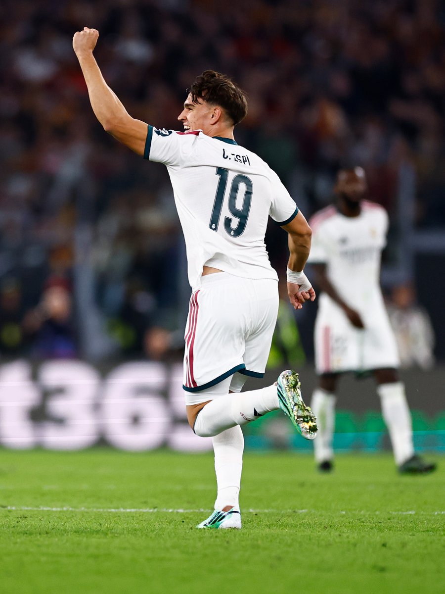 realmadrid's tweet photo. Carlos Espí, nada nuevo. https://t.co/7tVlXiDtFg