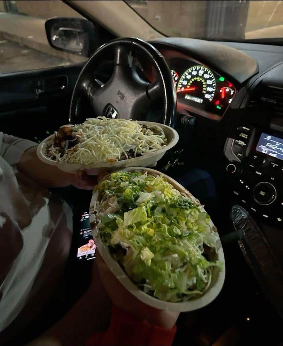 DiaryyOfCatt's tweet photo. car dates >>> 🚗🤍✨‼️ https://t.co/QJSA11uFwX
