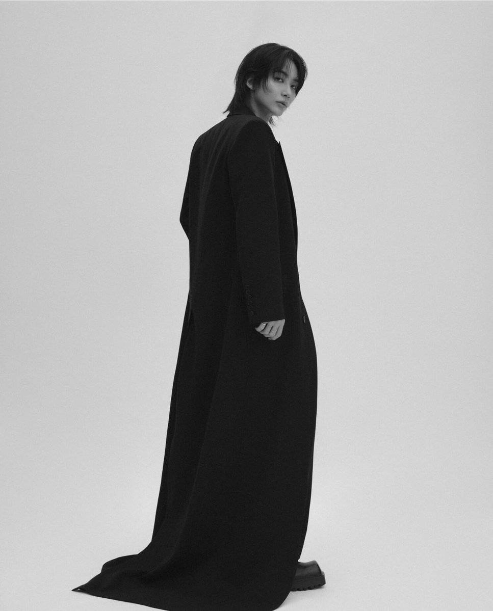 updatingsvt's tweet photo. [BRAND] 261015 JEONGHAN for SW19 | Photos

#JEONGHAN #정한 https://t.co/QZsRTc573C
