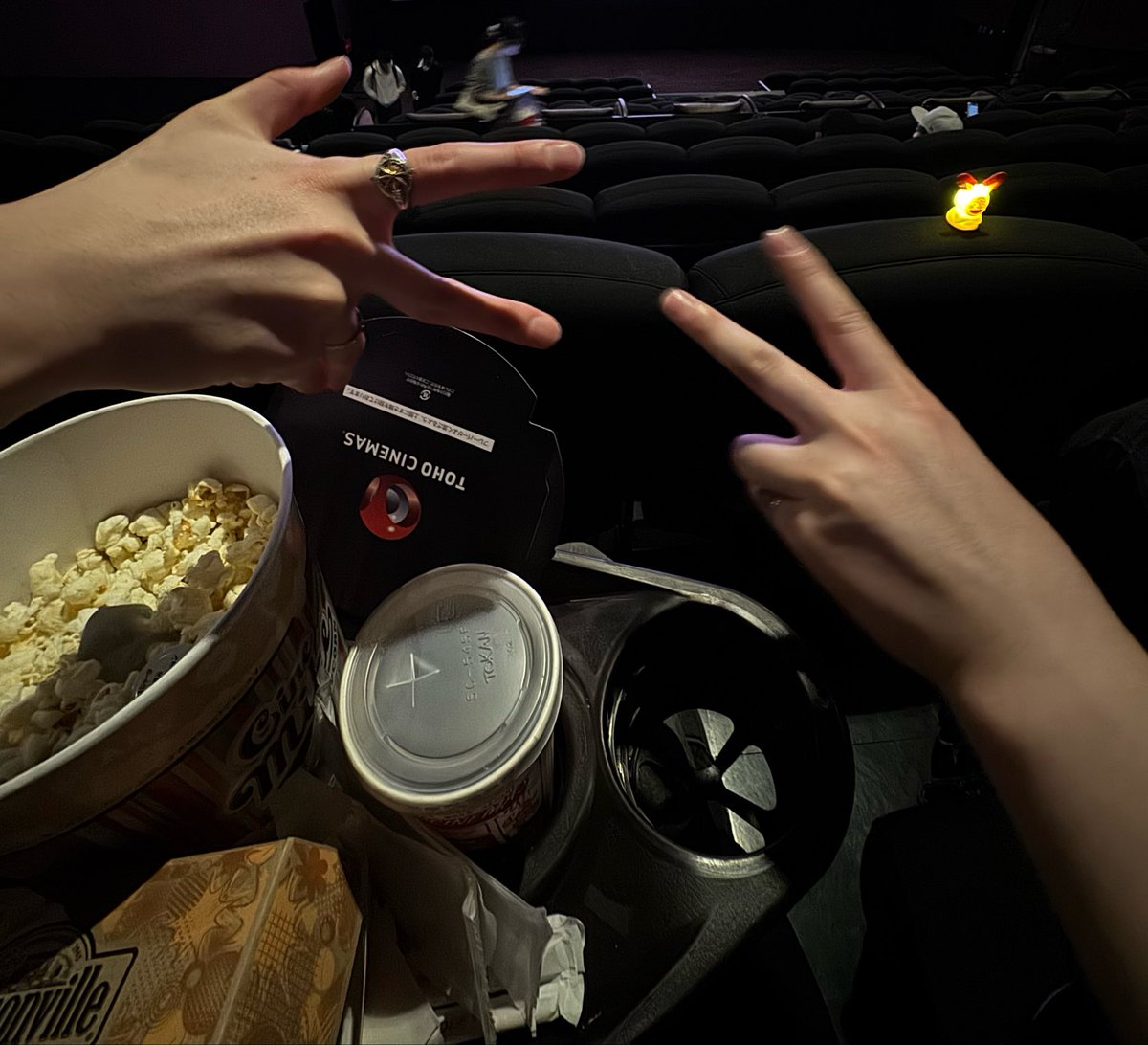 4_13i's tweet photo. この映画で泣ける人としか付き合えない https://t.co/M3ImMjyrI7