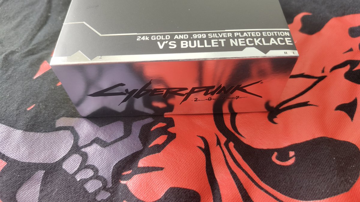 nero082617's tweet photo. 予約してた、Vのネックレスが届いた。

俺は、Vだ。(違う) https://t.co/H6Ho4GnvKh