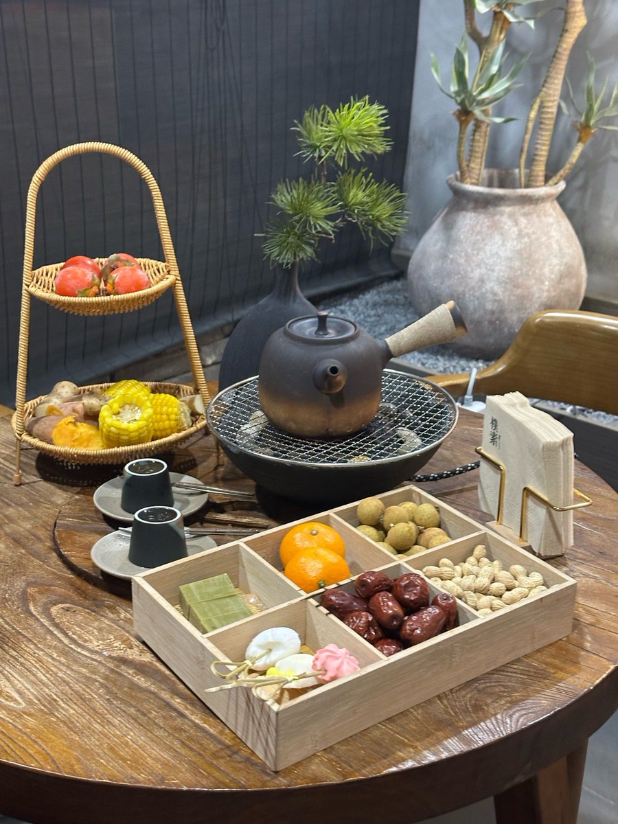 alternativ2255's tweet photo. Today tried 拼怯奈押 style dessert, the unique flavor really hits different! https://t.co/ONQ50pt8wQ