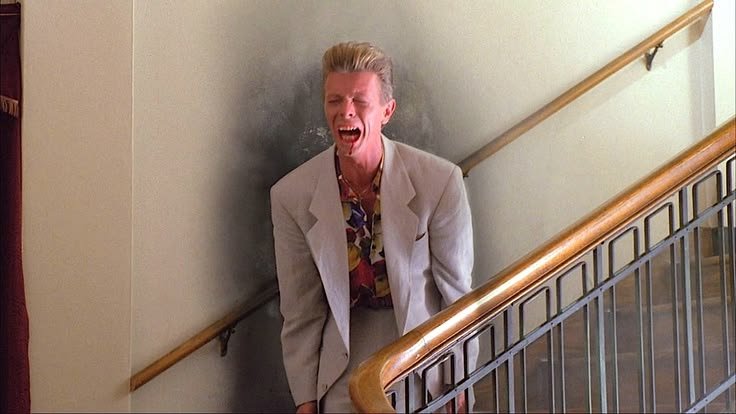 TwinkPeakks's tweet photo. aaa ent vc gosta de twin peaks é?? gosta de usar edit da laura palmer no tiktok né, ent me responde, qm é judy, vamos, quem. é. judy? QUEM É JUDY?? OQUE É JUDY?!?!?! https://t.co/xG4kVxJMke