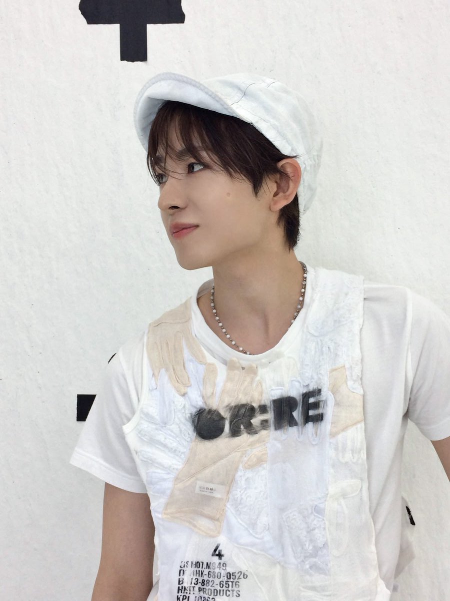 tokunotaku's tweet photo. 261015 핀터레스트 #유우시 https://t.co/zb5uajfbRz