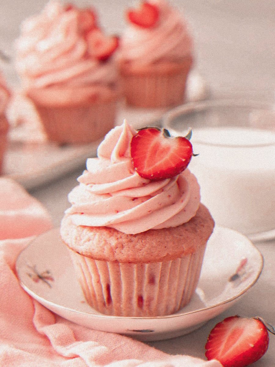 MVRPB4KERY's tweet photo. ͏͏͏ㅤ
      Some 𝐋emon and 𝐒trawberry,
      fresh for @Deku_of_UA_ ~!

      𝐅𝐑𝐎𝐌 : @BLIZZARDUSWOMAN

   💌 ~ `` 𝘛𝘩𝘢𝘯𝘬 𝘺𝘰𝘶 𝘢𝘨𝘢𝘪𝘯 𝘧𝘰𝘳 𝘵𝘩𝘦
   𝘥𝘦𝘭𝘪𝘤𝘪𝘰𝘶𝘴 𝘤𝘰𝘰𝘬𝘪𝘦𝘴 𝘺𝘰𝘶 𝘴𝘦𝘯𝘵 ✨💚
   𝘐𝘵 𝘸𝘢𝘴 𝘴𝘶𝘤𝘩 𝘢 𝘵𝘩𝘰𝘶𝘨𝘩𝘵𝘧𝘶𝘭
ㅤ https://t.co/cpXahBGUmW