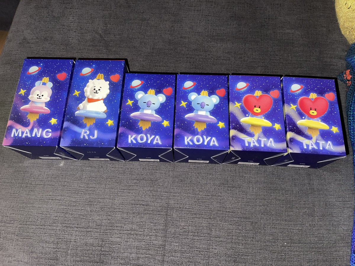 Jikomochipanda's tweet photo. Hi ARMY! I have extra BT21 McDonalds toys that I’m selling. I’m charging $7 CAD each toy and then the rest of the price will be determined on price of supplies and shipping. The toys in this picture are the ones that are available. Shoot me a text if you’re interested! Thanks!💜 https://t.co/FtLJGsN3gt