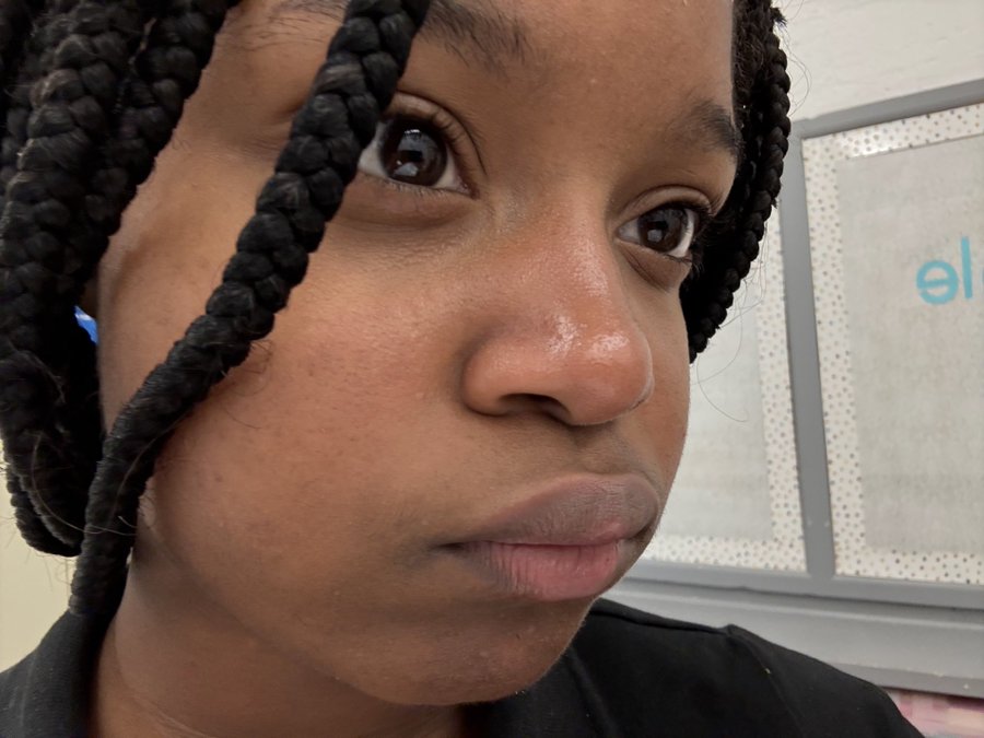 Sunflower_pvz's tweet photo. “Yep I changed every one of your features. Don’t u see how ugly you are?” Racists are pathetic this is known https://t.co/O8b3n8GYwO