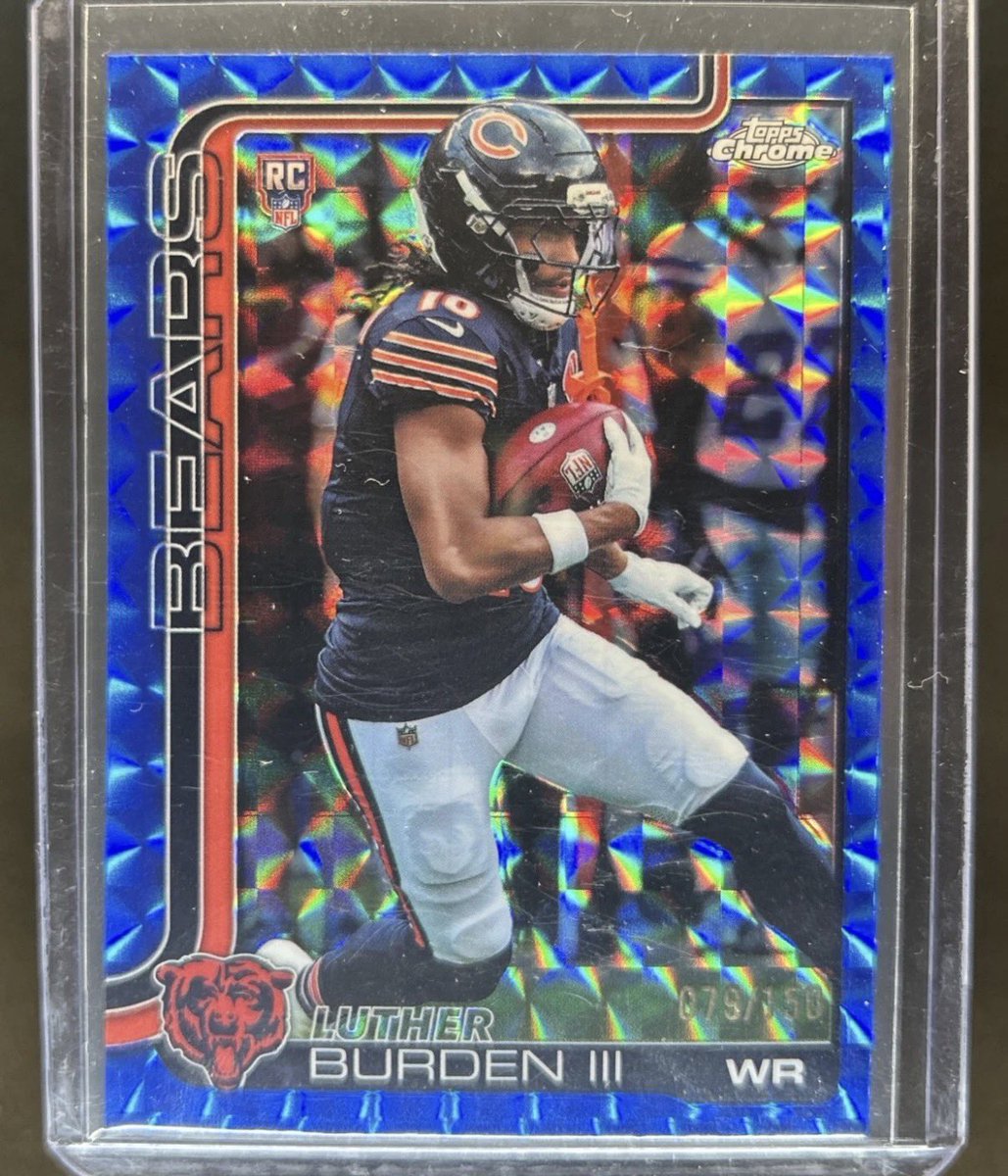 DaaaSweener's tweet photo. i’ve been hating on everything
everything that could have been
could have been my anything
now everything’s embarrassing
#dabears #hookem and #chiefskingdom adds to try and feel something #thehobby #topps
#SOS https://t.co/4fa51MI8gu
