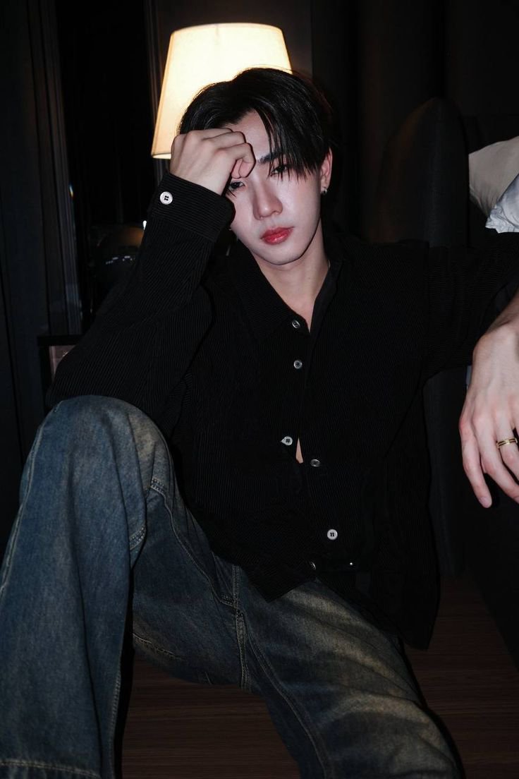 stthofman's tweet photo. ㅤ

         ⠀⠀ ❨  ִׄ  ©  Instagram 𝗢͟𝗙 @stthofman   :  ❩

 ㅤ Necesito amistades ━     ¡   

⠀⠀                  .

ㅤㅤ https://t.co/j3CruCdizp