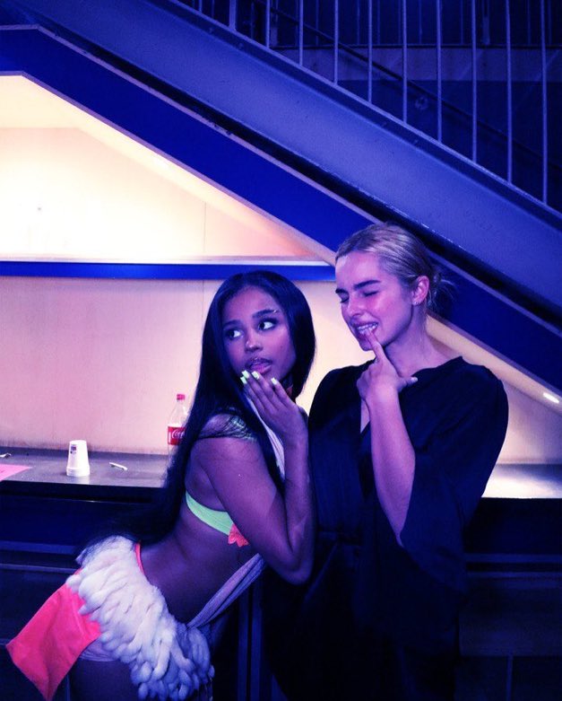 AddisonChart's tweet photo. MOTHERS! Addison Rae and Tyla stun in new photos from the A*POP World Tour 🫦 https://t.co/1a6zl8gECQ