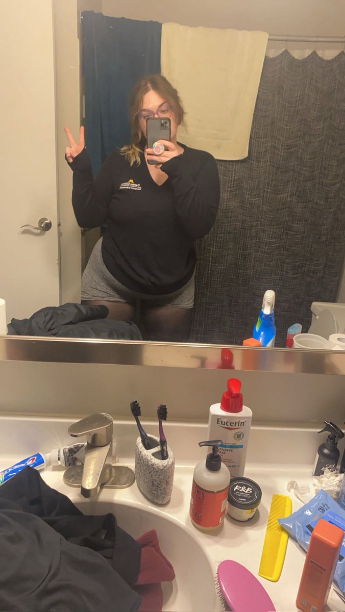 princessm3w's tweet photo. thighs you’ll never touch 

paypig findom domme https://t.co/8cXT1pVGvb