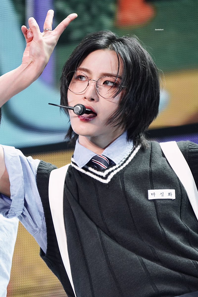 gwa_bong43's tweet photo. 진짜 영원히 이쁘시네요 https://t.co/cnic8B7ctQ