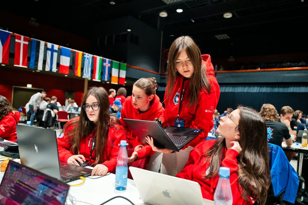 ECSC_openECSC's tweet photo. ⚔️ Day 4. Attack/Defense! 
Today, teams must defend their own systems while trying to compromise those of their opponents. It's not only about hacking but also about patching. 🩹 
❤️ Again, a huge thank you to Schwarz Digits. 
Who will make the final push for the podium? https://t.co/3gKfWSrQUo