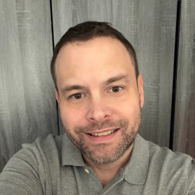 StephenCortes9's tweet photo. #NewProfilePic https://t.co/hOlv78QXUc