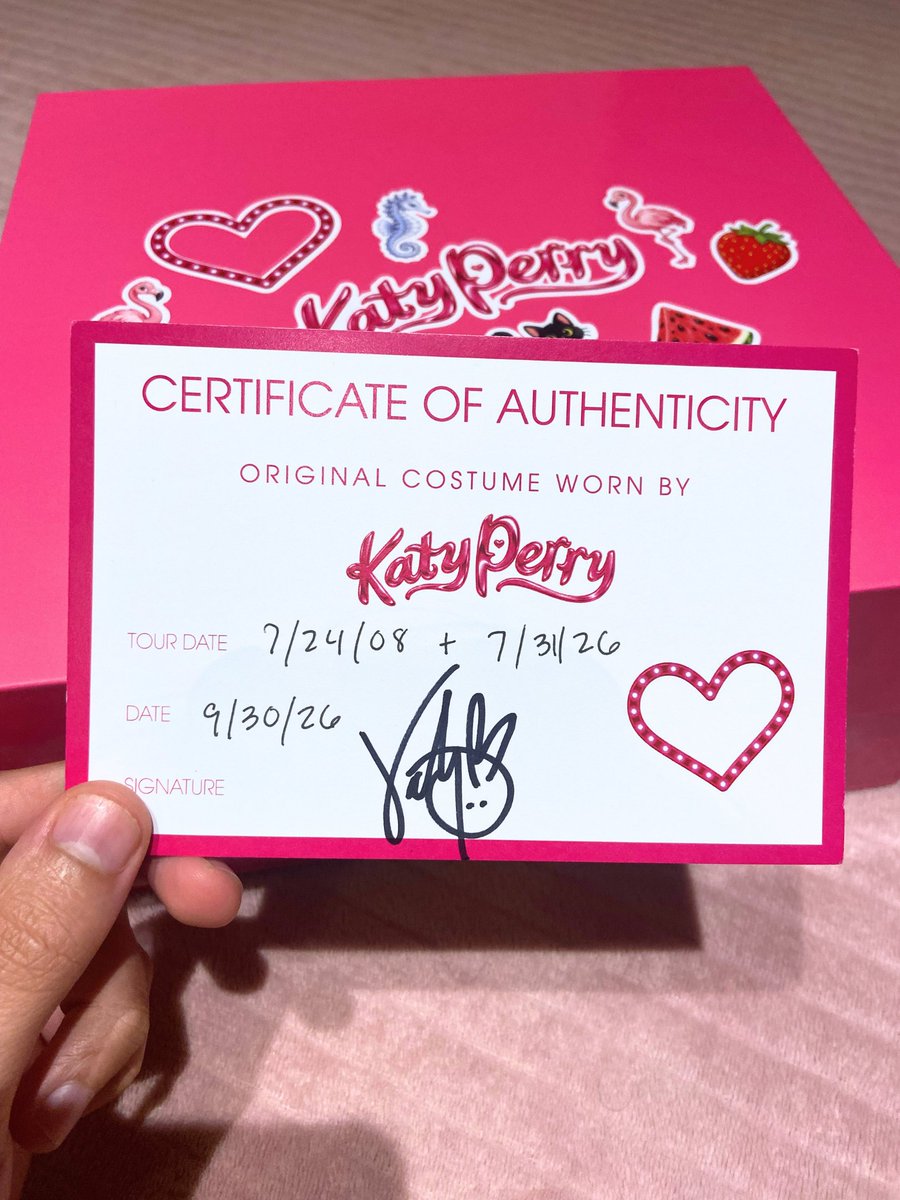 perryorgasm's tweet photo. Thank you so much for all the love and care you put into every little detail in this box, @katyperry. I’m crying, still unable to believe this is real. To receive an outfit from the very era when I became a fan, while also supporting the Firework Foundation, such a beautiful and magical organization, means more to me than words could ever express.

You have a unique way of helping each of us ignite our own light. Thank you for planting a garden of love and gratitude within me. I’ll carry these seeds with me forever. 💗🍓🍒