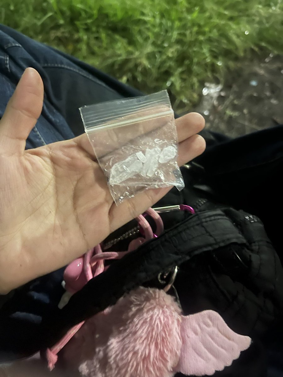 riley6426's tweet photo. what doesn’t kill u makes u do drugs #meth #drug https://t.co/beitlXblyz