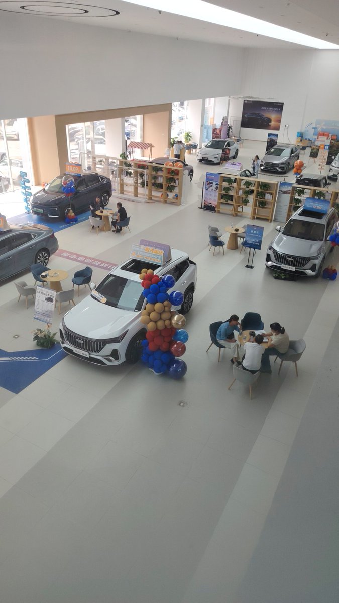 Zoeyahne's tweet photo. Why Chinese EVs are winning export markets right now:

1. Price — a well-equipped Chinese EV often lands at 50-60% of a comparable European model
​
2. Specs per dollar — larger screens, longer range, more features at the same price point
​
3. Localization — many brands now build or assemble in target markets (EU, SEA, Middle East)
​
4. Fast iteration — China launches new models in months, not years
 
What buyers should know:
→ Range claims are WLTP-tested — check real-world figures for hot or cold climates
→ Charging standard matters: CCS2 (EU), CHAdeMO, or GB/T
→ Battery warranty & after-sales network — who services it in YOUR market?
 
EVs are the growth story. But due diligence is still the same.