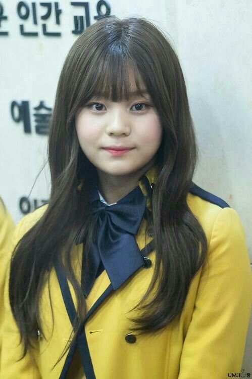 invhyo's tweet photo. a Umji e a Hyoyeon sofreram muuuito hate por serem "feias" e aí elas envelheceram como vinho pra calar a boca da Coréia https://t.co/qWm6PXUEcY