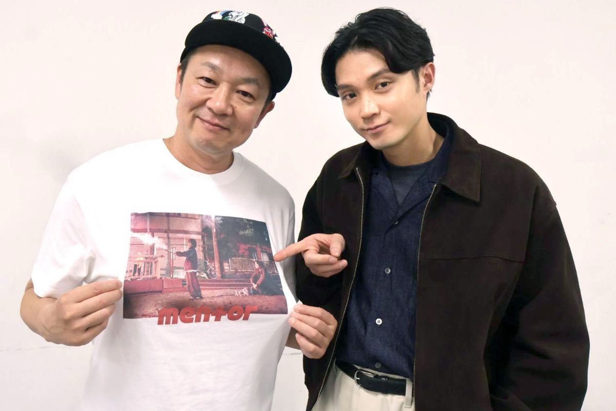 miyoca_kantele's tweet photo. #磯村勇斗 さん×#末澤誠也 さん×#綾野剛 さんが共演する映画『#mentor』の裏側を、吉田恵輔監督と磯村さんにたっぷり伺いました！「あんなに真っ白な末澤くんはもう撮れない」という監督の言葉も必見です👀
くわしい記事は↓URLをチェックしてくださいね♪

https://t.co/JluoKJN2Me

#映画mentor https://t.co/0bb5y3d3fL