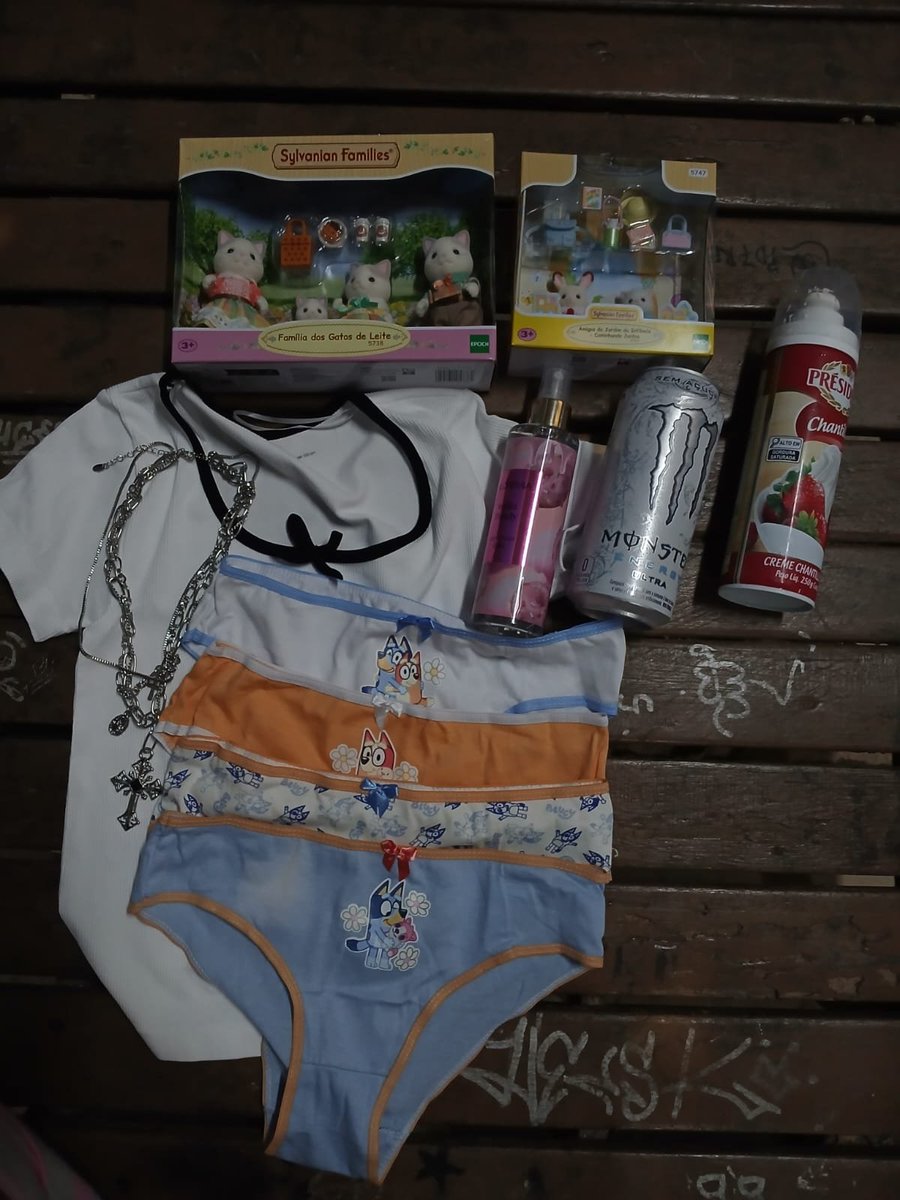 z3nieez's tweet photo. Haul de hoje com o cah! ᐠ( ᐢ ᵕ ᐢ )ᐟ
#cleptotwt #kleptotwt 🫐 
@kaleb114097 https://t.co/x7nyVvCCad