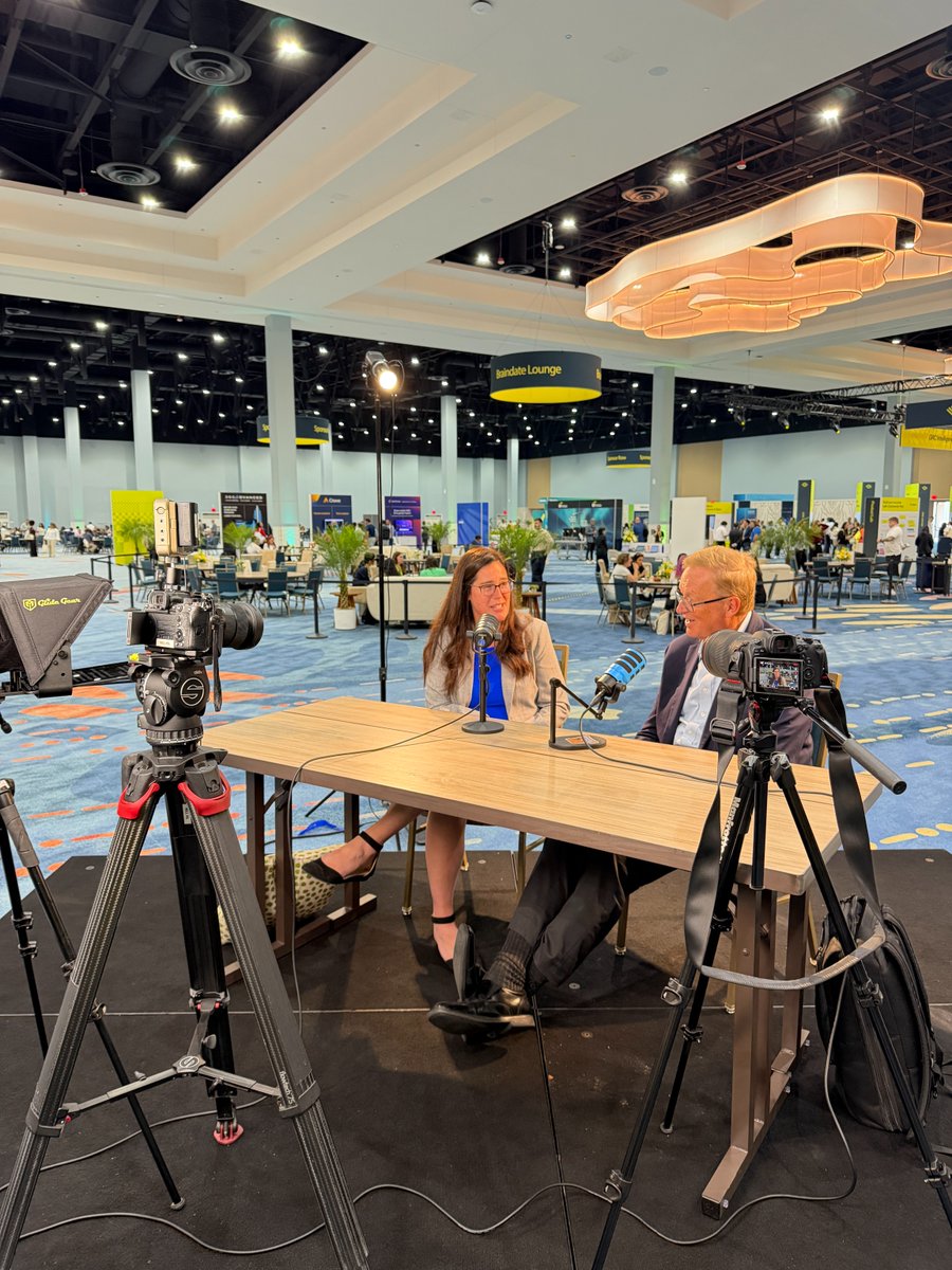 OptroHQ's tweet photo. Inside the Optroverse ✨ part product showcase, part working session, all built for connection. Attendees are moving from demos to 1:1 conversations, peer learning and hands-on exploration—turning new ideas into practical next steps. #CRX26 https://t.co/5tBM8dj6lE