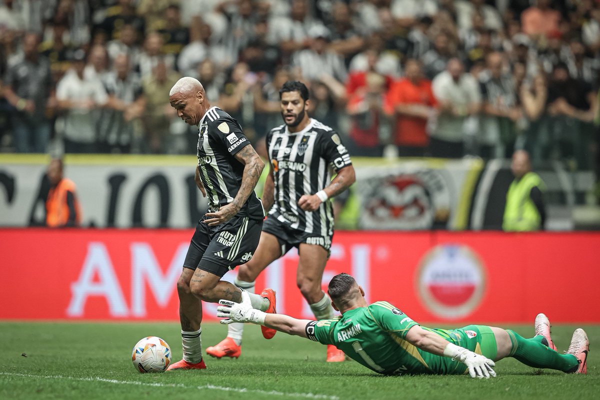 RBalta1's tweet photo. São 4 semifinais na Arena MRV desde a inauguração. 

11 gols marcados, 2 gols sofridos.

Não serve, né? https://t.co/XKQIpMw2GP