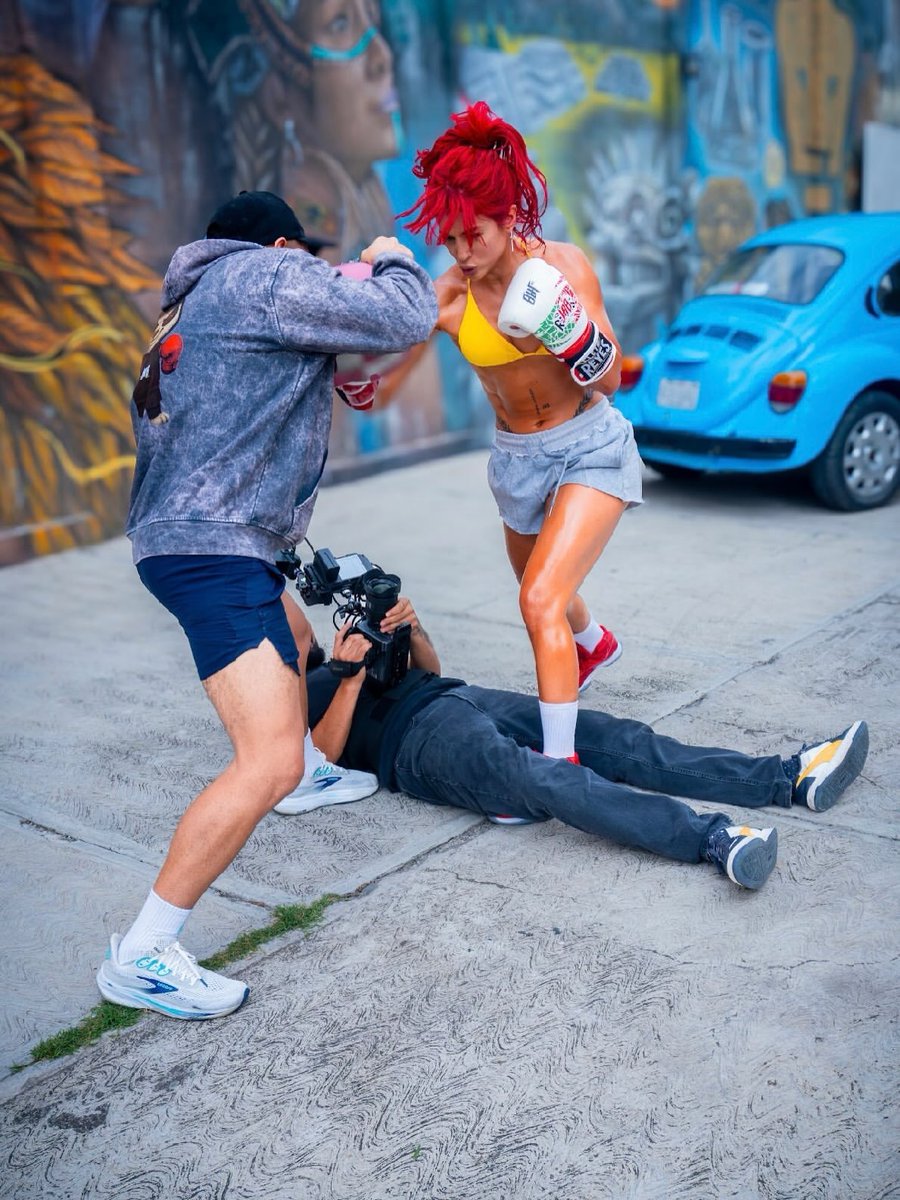 flor_vigna's tweet photo. MAÑANAAAAAA SALE EL VIDEOCLIP de #Lamentablemente 🎬💔
19 hs 🇲🇽 22 🇦🇷 https://t.co/qp5pSCmLyv