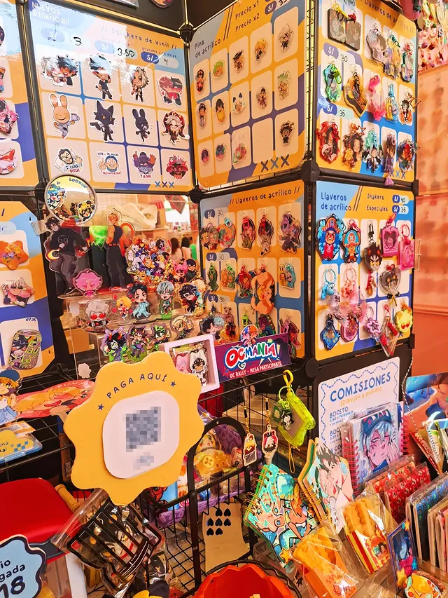 tulipan_works's tweet photo. Last weekend Con's booth!! 💙💛 #SugoiFest https://t.co/FgEkvI6aOn