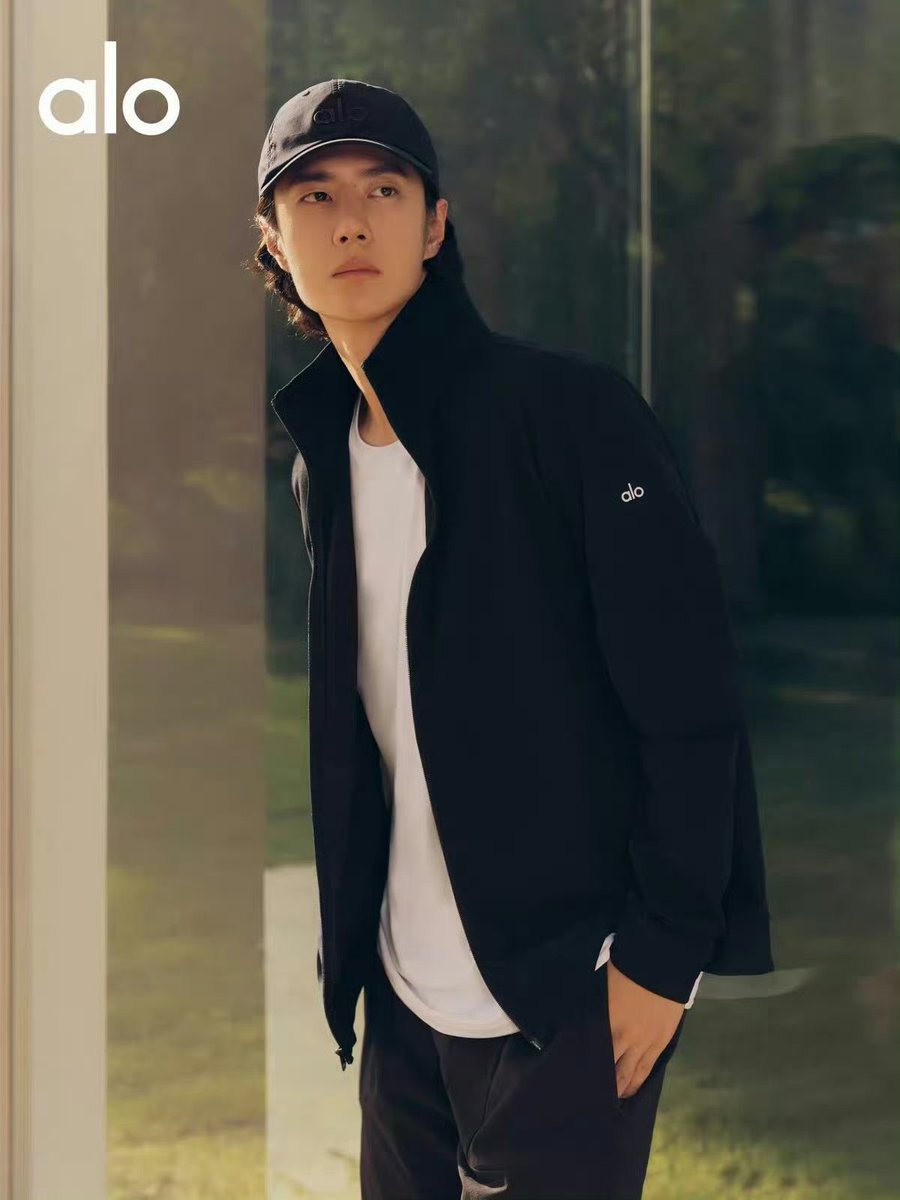 N8597N's tweet photo. ALO มีความเรียบง่าย หวังอี้ป๋อมีความโดดเด่น เมื่อสองสิ่งนี้มารวมกัน จึงกลายเป็นความลงตัวที่สมบูรณ์แบบ
#WangYiboxAlo #Alo 
#หวังอี้ป๋อ #WangYibo https://t.co/FnMfkvcVqD