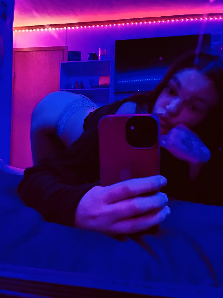 shaeeemariee222's tweet photo. More of me in my bio🫢🫵🏽 https://t.co/Htha1n0Q9T