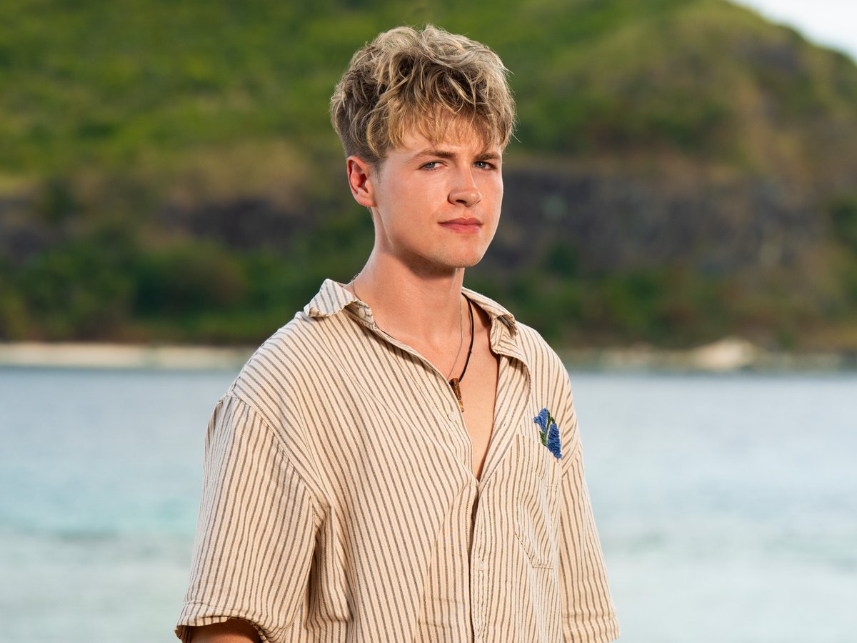 AMikeBloomType's tweet photo. Ok now I see why people have been wanting farmers on #Survivor for years because these 3 are some of the most entertaining characters of the season https://t.co/DQqPG3EhOn