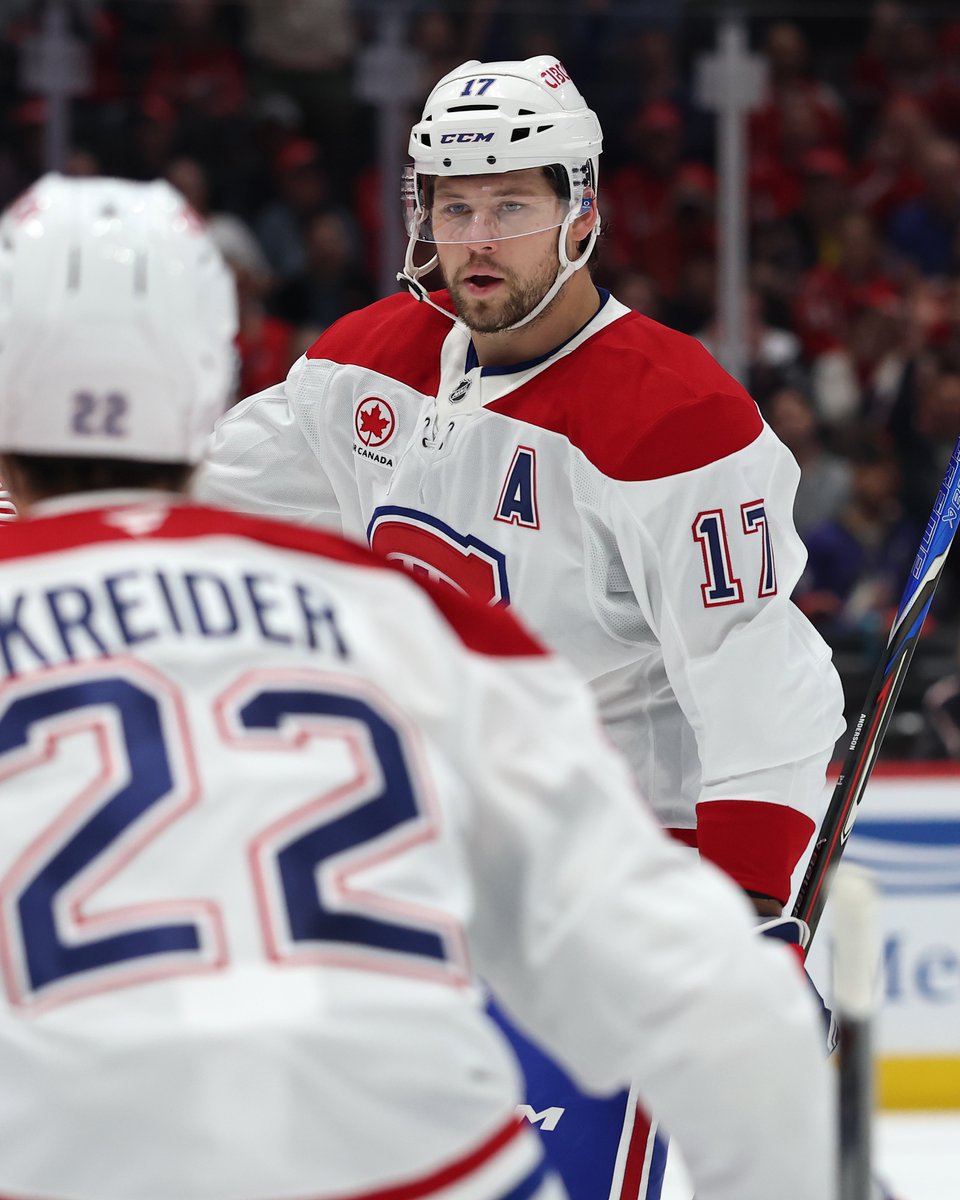 CanadiensMTL's tweet photo. Andy devant le filet, c'est toujours dangereux

Probably shouldn't leave Andy alone in front

#GoHabsGo https://t.co/ZhpGDzl0rf