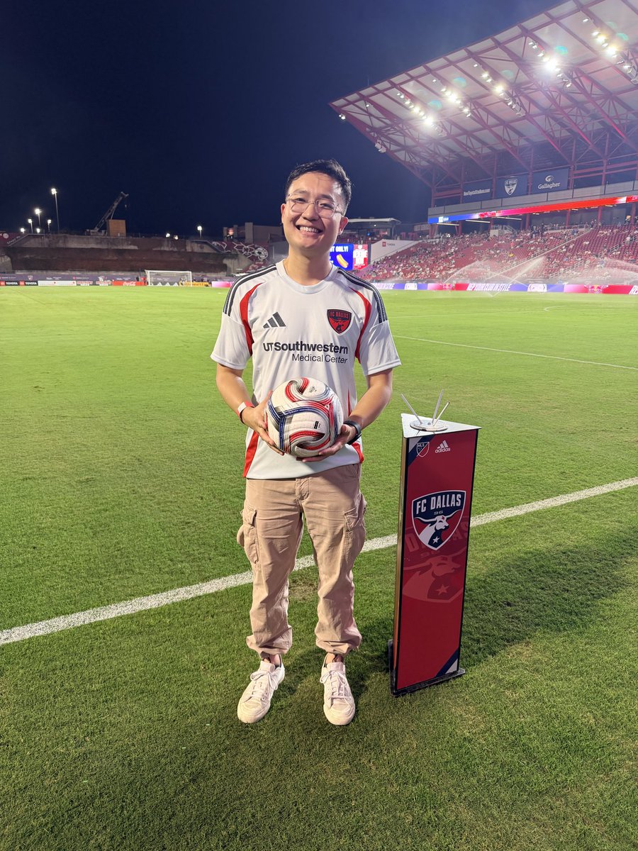 FCDCommunity's tweet photo. We welcome tonight's Honorary Captain of the Match pres. by @UTSWMedCenter, Max Ma! Max is a 2nd year MPH student in Applied Epidemiology at the O'Donnell School of Public Health. His current research projects work on optimizing the U.S organ transplant system and understanding the utilization of cancer treatment for lymphomas patients!
