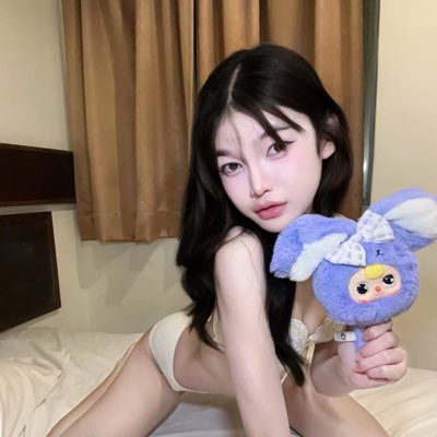 Sunday7q's tweet photo. #NewProfilePic https://t.co/Pyzwc28mu7