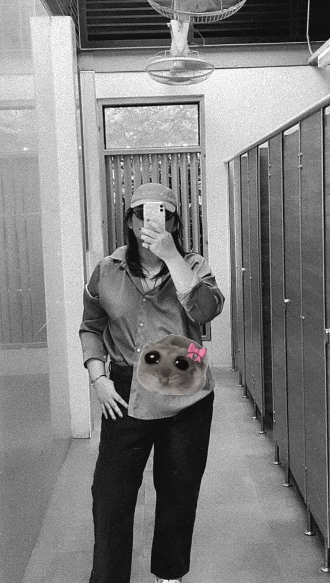 yok8ami's tweet photo. ไม่ได้เป็นคนเท่ค่ะ
เป็นคนโสด🥴🩶

#เรียลทำงาน #เรียลหญิงแท้ #สาวอวบ #นครปฐม #ราชบุรี #กาญจนบุรี https://t.co/7QWb4k6IsU