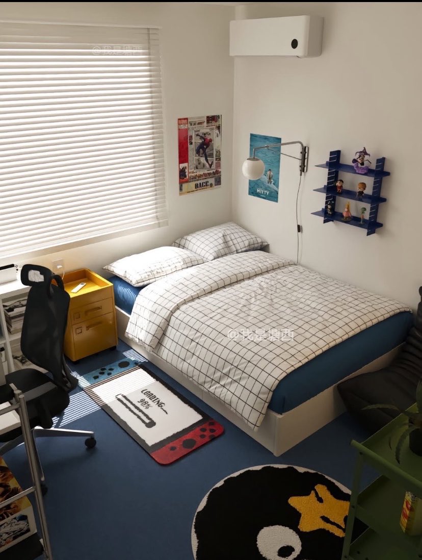 beigecorner97's tweet photo. Not a big room, but it feels so alive✨ https://t.co/Mo82kMpBBa