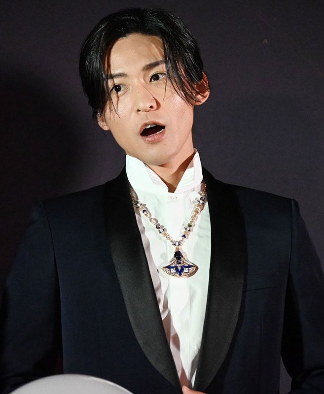 snowmanclothing's tweet photo. 大阪城プロジェクションマッピング「SINFONIA」点灯式

🖤目黒蓮 衣装

(JEWELRY) BVLGARI

#SnowMan #SnowMan衣装 #SnowMan私服 #SnowMan_Clothing #すの #SnowGram #すのぐらむ #SnowMan_AMENITY #AMENITY_6thAL #目黒蓮 #めめ #RenMeguro #BVLGARI #SINFONIA https://t.co/Mmc6I0lV1d