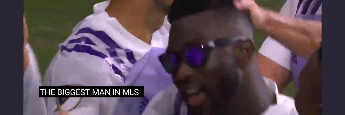 DerekRChristian's tweet photo. GOOOOOOOOOOOOOOOOOOOAL FOR THE BIG MAN #TFCvORL https://t.co/2n8wB5baFb