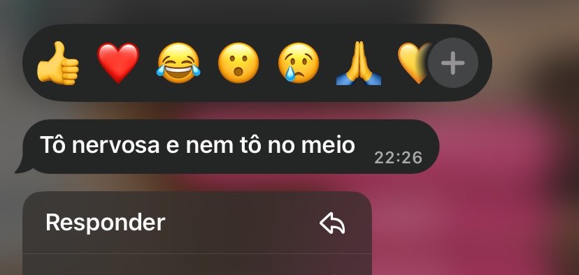 kaffc_'s tweet photo. aquela amiga q sente as coisas junto com vc: https://t.co/fCcBPjsaFh