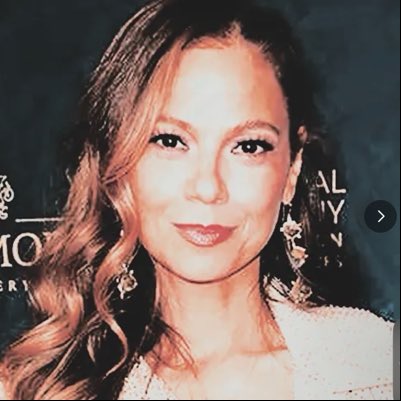 QueenGenovia77's tweet photo. #NewProfilePic https://t.co/3lAhBZxl5t