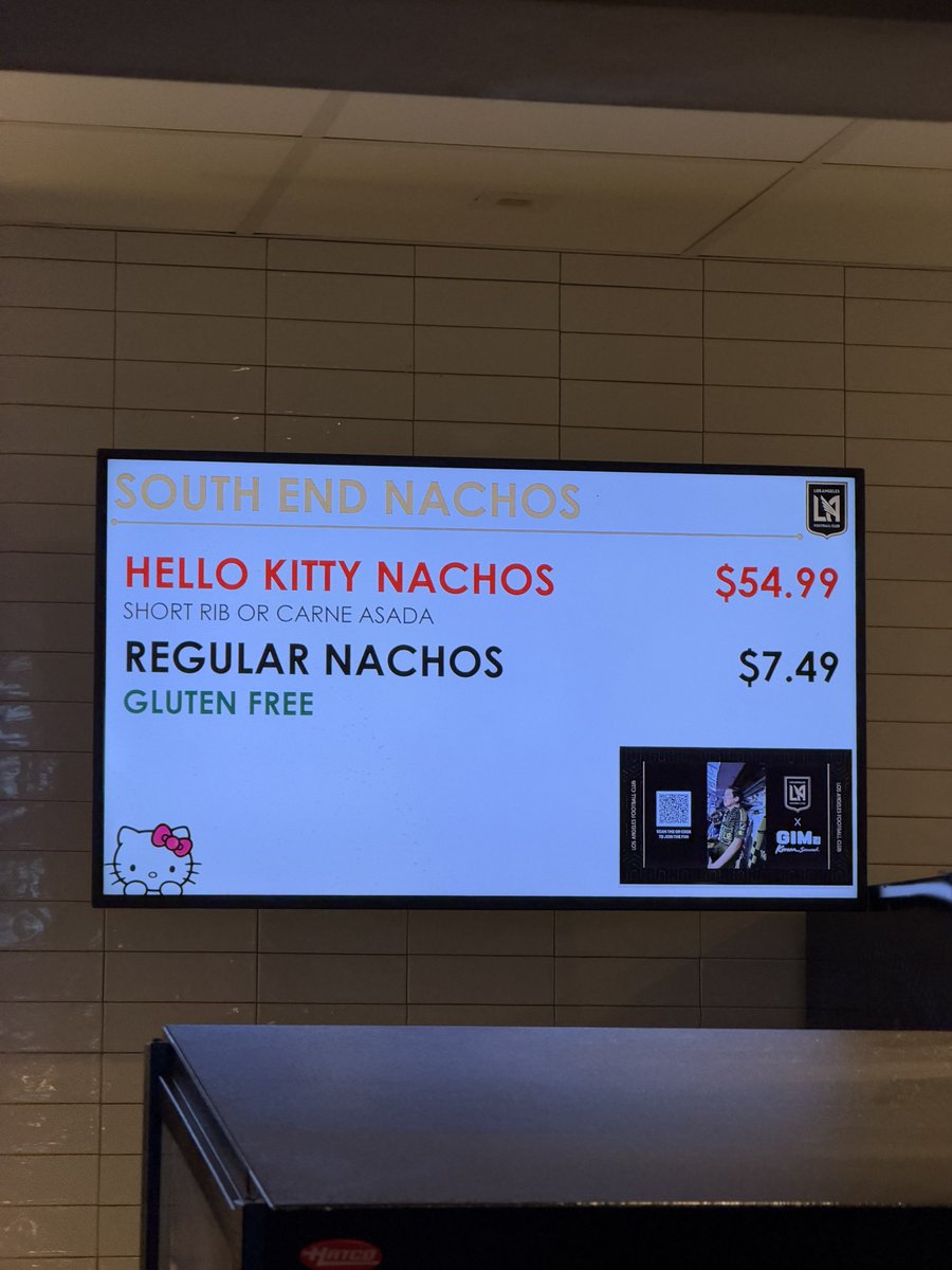 SCpatches's tweet photo. Hey @LAFC what the fuck is this shit https://t.co/f42nFv9K8q