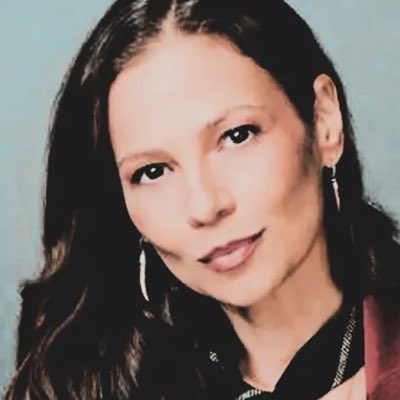 QueenGenovia77's tweet photo. #NewProfilePic https://t.co/sBDsX2ucv4